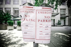 ACCUPERMIT-No-Parking-Signs